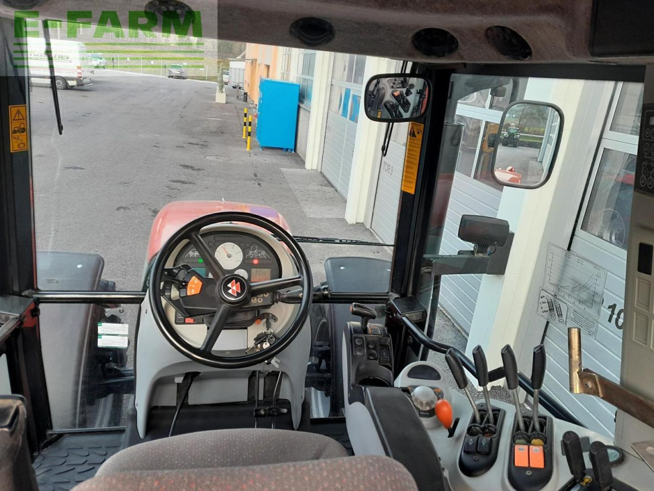 Трактор Massey Ferguson 6470-4: фото 16 Трактор Massey Ferguson 6470-4: фото 16