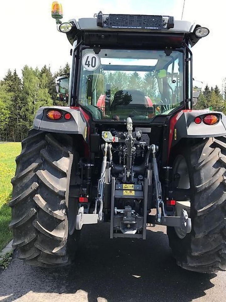 Massey Ferguson mf 5711 dyna-4 - Трактор: фото 3 Massey Ferguson mf 5711 dyna-4 - Трактор: фото 3