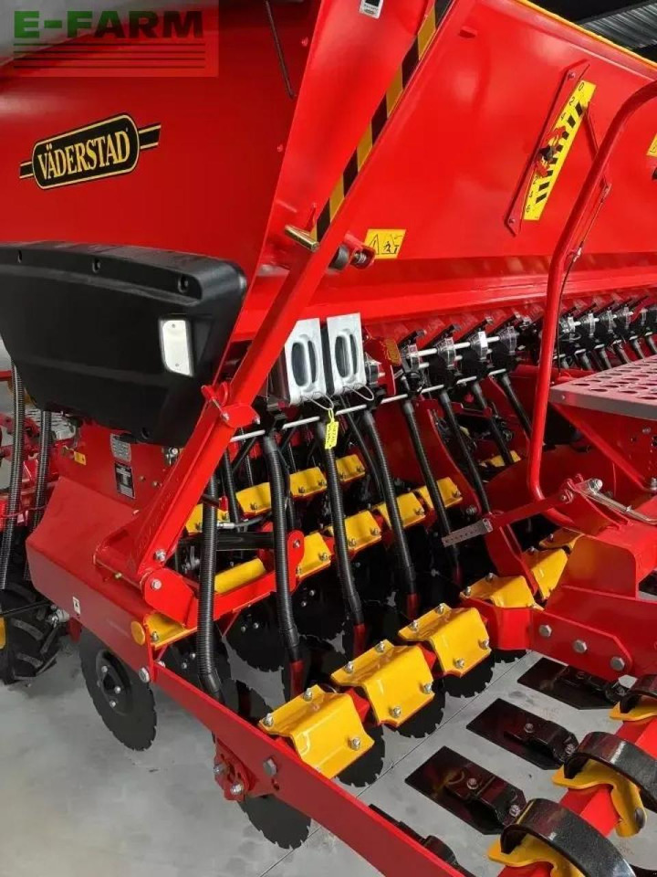 Посевной комплекс Väderstad rapid 400c: фото 7 Посевной комплекс Väderstad rapid 400c: фото 7