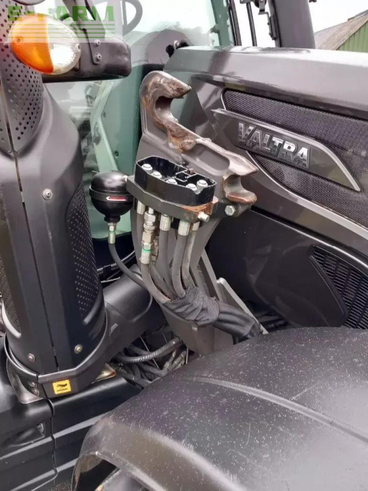 Трактор Valtra n 134 hitech HiTech: фото 7 Трактор Valtra n 134 hitech HiTech: фото 7