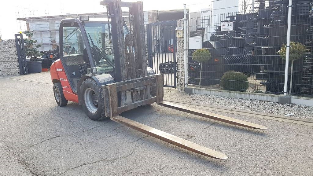 Manitou MSI 30 - Дизельный погрузчик: фото 5 Manitou MSI 30 - Дизельный погрузчик: фото 5