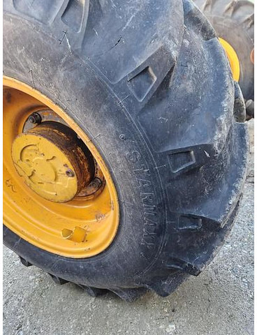 JCB Reifen Starmaxx 15.5/80-24 NEU - Запчасти: фото 1 JCB Reifen Starmaxx 15.5/80-24 NEU - Запчасти: фото 1