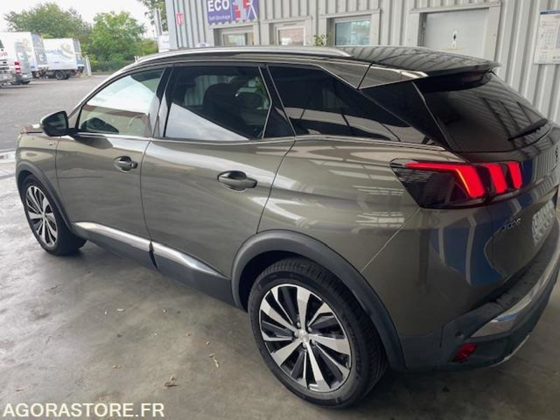 3008 GT 2.0 HDI 180cv EAT6 -12/2016 - 130600 KM - Внедорожник: фото 2 3008 GT 2.0 HDI 180cv EAT6 -12/2016 - 130600 KM - Внедорожник: фото 2