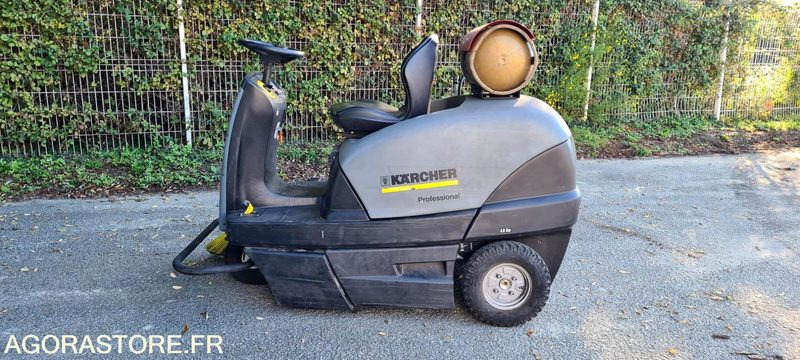 BALAYEUSE KARCHER - 2012 - 182 heures - Подметально-уборочная машина: фото 3 BALAYEUSE KARCHER - 2012 - 182 heures - Подметально-уборочная машина: фото 3