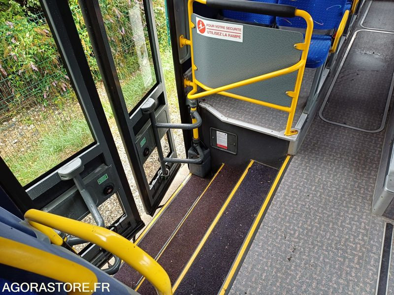 CAR MERCEDES INTOURO N° 11389 MEC 2010 / 400 000KM/ AJ-859-EH - Школьный автобус: фото 2 CAR MERCEDES INTOURO N° 11389 MEC 2010 / 400 000KM/ AJ-859-EH - Школьный автобус: фото 2