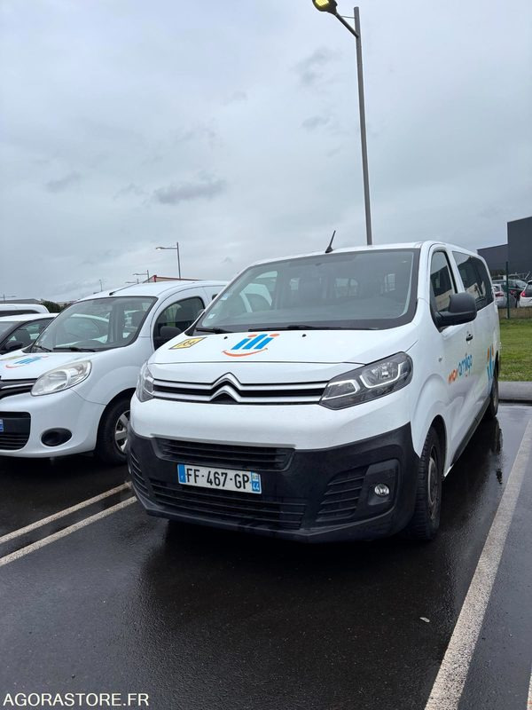 FF-467-GP - Roulant - Citroën Jumpy Space Tourer - VP - 226 302 Kms - Микроавтобус, Пассажирский фургон: фото 3 FF-467-GP - Roulant - Citroën Jumpy Space Tourer - VP - 226 302 Kms - Микроавтобус, Пассажирский фургон: фото 3