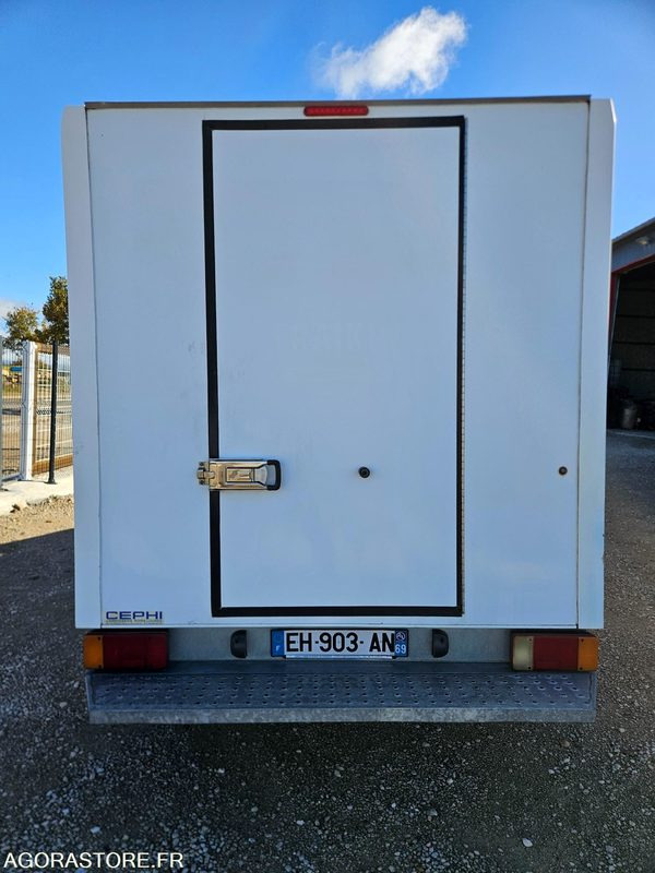 FIAT SCUDO 2.0 130 CAISSE FRIGORIFIQUE FRCX 3 PLACES - Фургон-рефрижератор: фото 5 FIAT SCUDO 2.0 130 CAISSE FRIGORIFIQUE FRCX 3 PLACES - Фургон-рефрижератор: фото 5