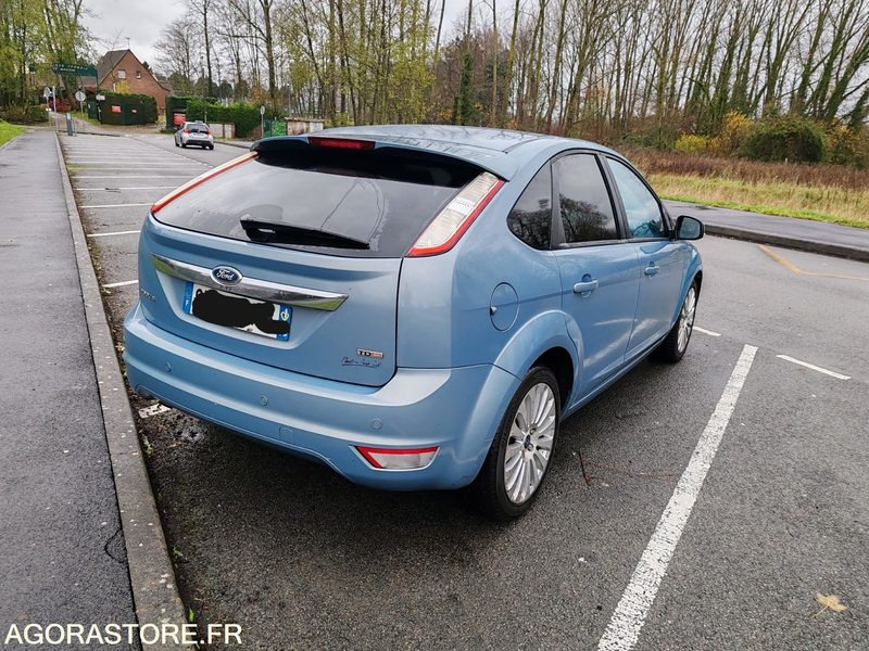 FORD FOCUS 1.6 TDCI 110 TITANIUM - Легковой автомобиль: фото 3 FORD FOCUS 1.6 TDCI 110 TITANIUM - Легковой автомобиль: фото 3