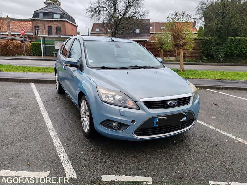 FORD FOCUS 1.6 TDCI 110 TITANIUM - Легковой автомобиль: фото 2 FORD FOCUS 1.6 TDCI 110 TITANIUM - Легковой автомобиль: фото 2