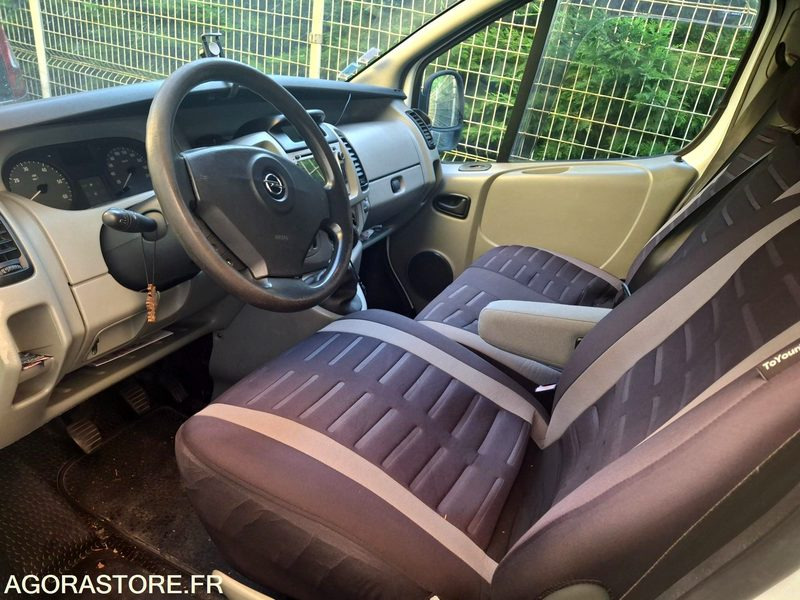 Цельнометаллический фургон FOURGON-OPEL-VIVARO-1.9CDTI-PACK-CLIM: фото 8