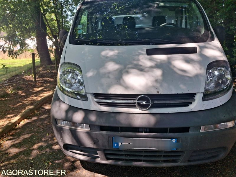 FOURGON-OPEL-VIVARO-1.9CDTI-PACK-CLIM - Цельнометаллический фургон: фото 3 FOURGON-OPEL-VIVARO-1.9CDTI-PACK-CLIM - Цельнометаллический фургон: фото 3