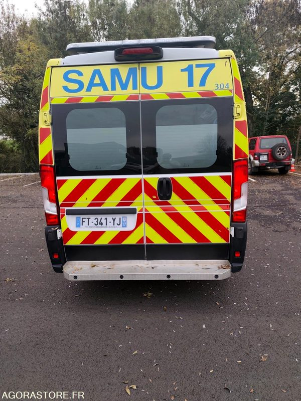 Fiat Ducato ambulance réformée 2020 - 278637kms - Машина скорой помощи: фото 5 Fiat Ducato ambulance réformée 2020 - 278637kms - Машина скорой помощи: фото 5