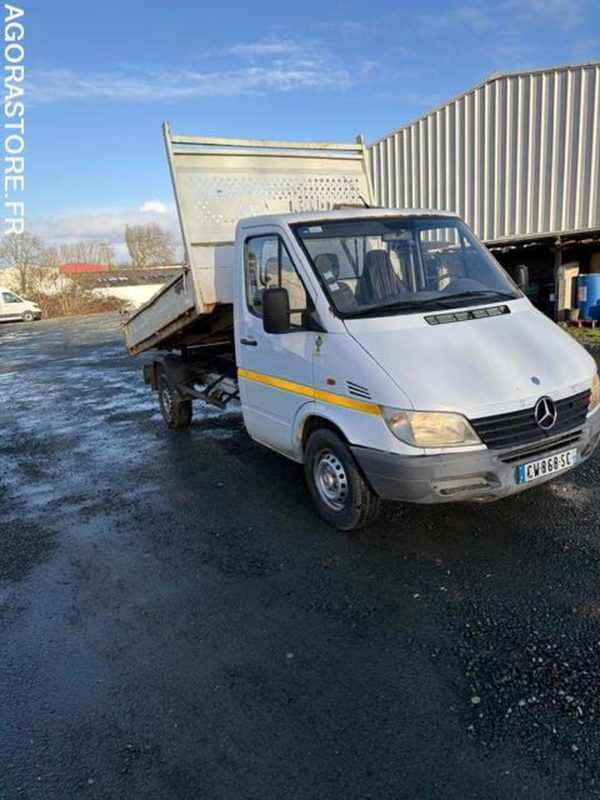 Fourgon Benne - Цельнометаллический фургон: фото 3 Fourgon Benne - Цельнометаллический фургон: фото 3