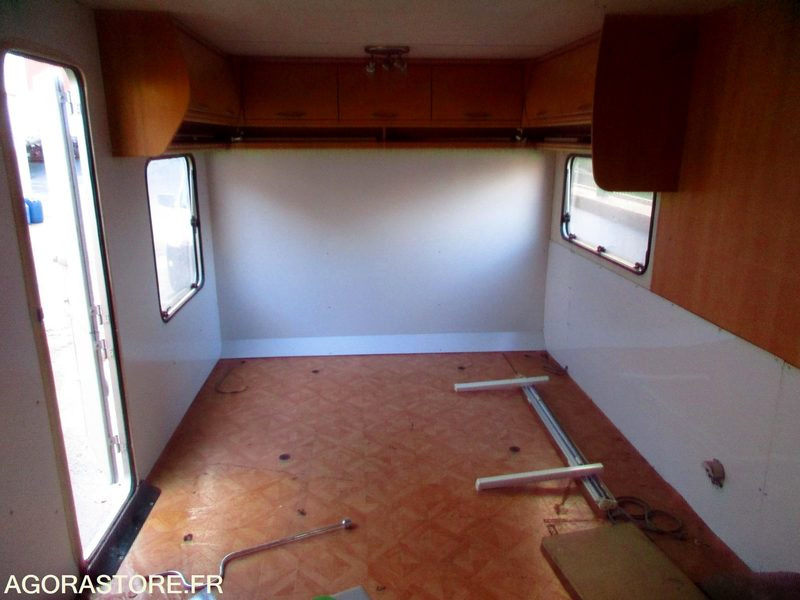 Фургон CARAVANE PRESTIGE double essieux: фото 7 Фургон CARAVANE PRESTIGE double essieux: фото 7