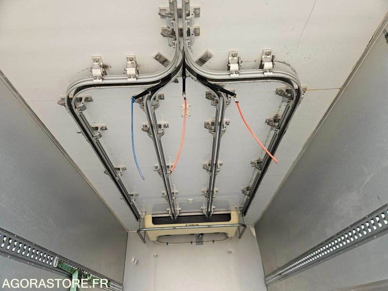 IVECO DAILY 72C21 PORTE VIANDE FRIGORIFIQUE - 2017 - Грузовик: фото 5 IVECO DAILY 72C21 PORTE VIANDE FRIGORIFIQUE - 2017 - Грузовик: фото 5