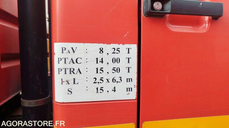 Man LE18220 - 2003 - 78356km - 1552QH11 - Грузовик: фото 4 Man LE18220 - 2003 - 78356km - 1552QH11 - Грузовик: фото 4