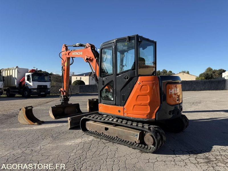 Hitachi ZX65 USB - Экскаватор: фото 3 Hitachi ZX65 USB - Экскаватор: фото 3