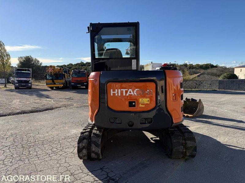 Hitachi ZX65 USB - Экскаватор: фото 4 Hitachi ZX65 USB - Экскаватор: фото 4