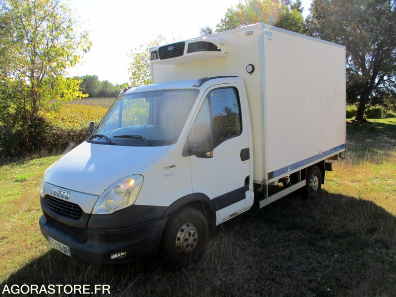 IVECO 35S13 de 2013 chassis cabine frigorifique - Фургон-рефрижератор: фото 1 IVECO 35S13 de 2013 chassis cabine frigorifique - Фургон-рефрижератор: фото 1