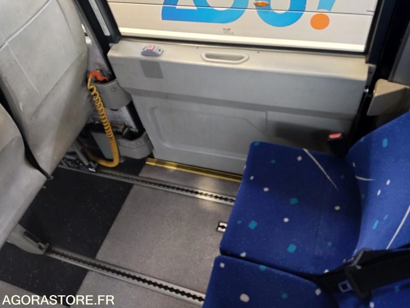 IVECO BUS DAILY N°092045 - Микроавтобус, Пассажирский фургон: фото 5 IVECO BUS DAILY N°092045 - Микроавтобус, Пассажирский фургон: фото 5