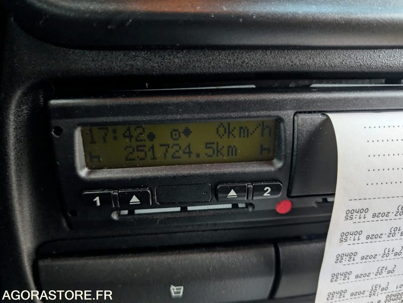 IVECO DAILY - 2015 - Микроавтобус, Пассажирский фургон: фото 5 IVECO DAILY - 2015 - Микроавтобус, Пассажирский фургон: фото 5