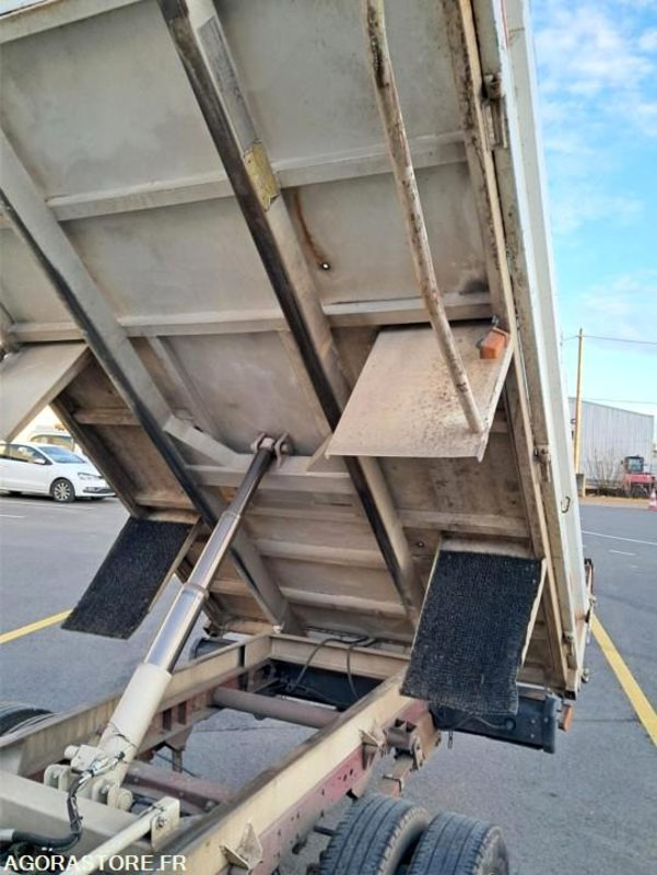 IVECO benne 2 - 2003 - 115726km в лизинг IVECO benne 2 - 2003 - 115726km: фото 13