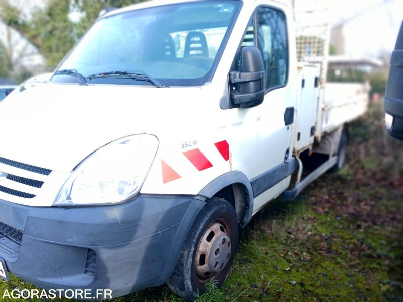 Iveco Daily type 35C12 benne - Малотоннажный самосвал: фото 2 Iveco Daily type 35C12 benne - Малотоннажный самосвал: фото 2