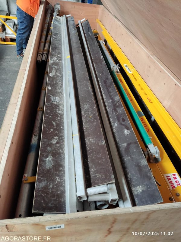 LOT DE 3 ECHAFFAUDAGES MACC ET COGNET - Инструмент/ Оборудование: фото 5 LOT DE 3 ECHAFFAUDAGES MACC ET COGNET - Инструмент/ Оборудование: фото 5