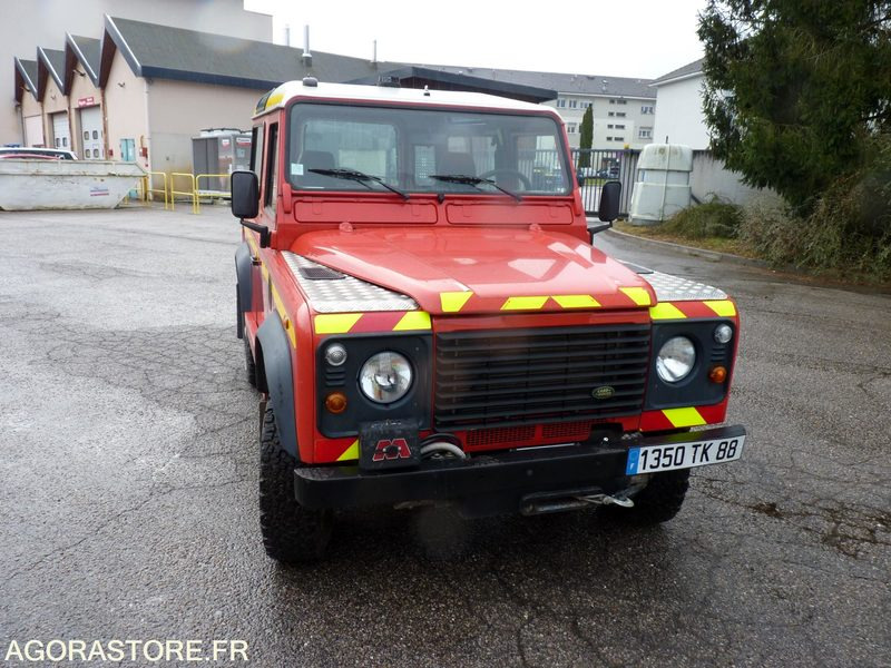 Land Rover Defender Court - 61814kms - 2001 - Внедорожник: фото 4 Land Rover Defender Court - 61814kms - 2001 - Внедорожник: фото 4