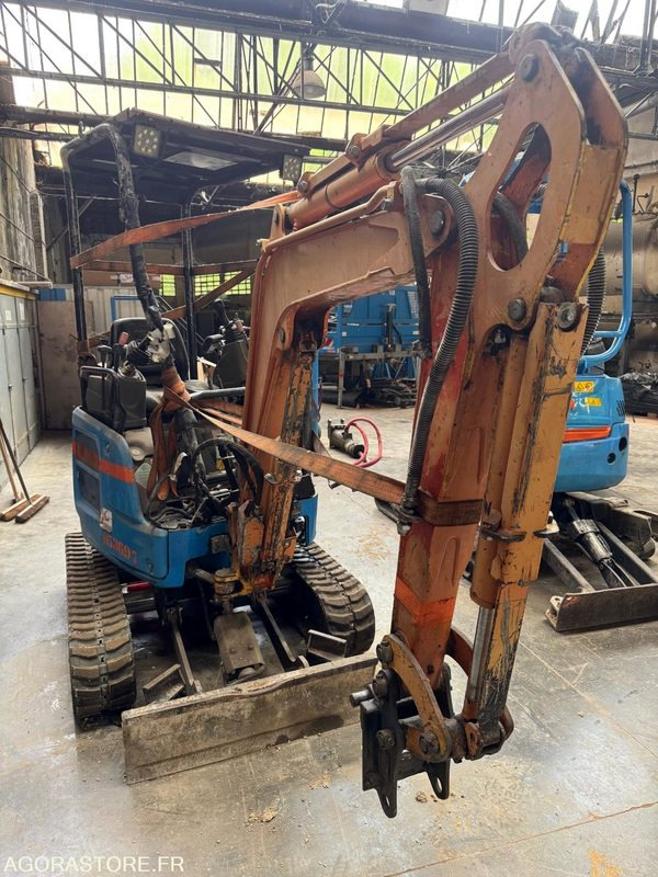 MINI PELLE - YANMAR - VIO17 - 2017 / 1590 heures (JGYJ0G372 - 053697) - Мини-экскаватор: фото 2 MINI PELLE - YANMAR - VIO17 - 2017 / 1590 heures (JGYJ0G372 - 053697) - Мини-экскаватор: фото 2