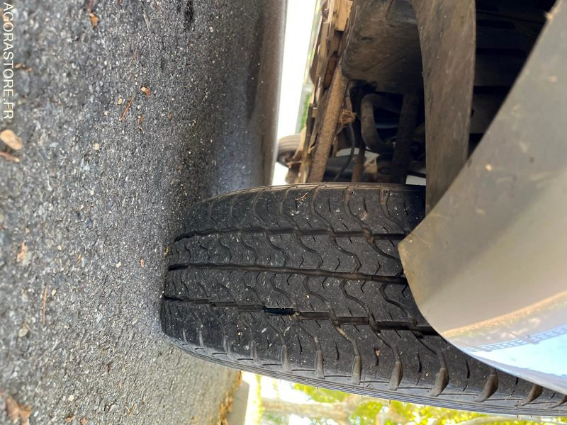 Микроавтобус, Пассажирский фургон MINIBUS VL - 9 PLACES - TRAFIC - L2 H1 - 115 CH - CLIM- 165200 KMS - ATTELAGE: фото 10 Микроавтобус, Пассажирский фургон MINIBUS VL - 9 PLACES - TRAFIC - L2 H1 - 115 CH - CLIM- 165200 KMS - ATTELAGE: фото 10