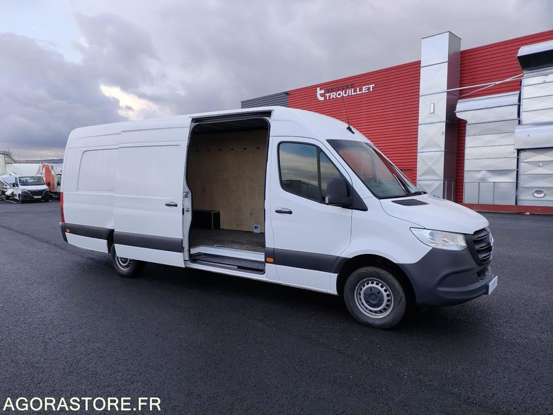 Mercedes Sprinter - 2021 - 135251kms - GD998EC - Цельнометаллический фургон: фото 3 Mercedes Sprinter - 2021 - 135251kms - GD998EC - Цельнометаллический фургон: фото 3