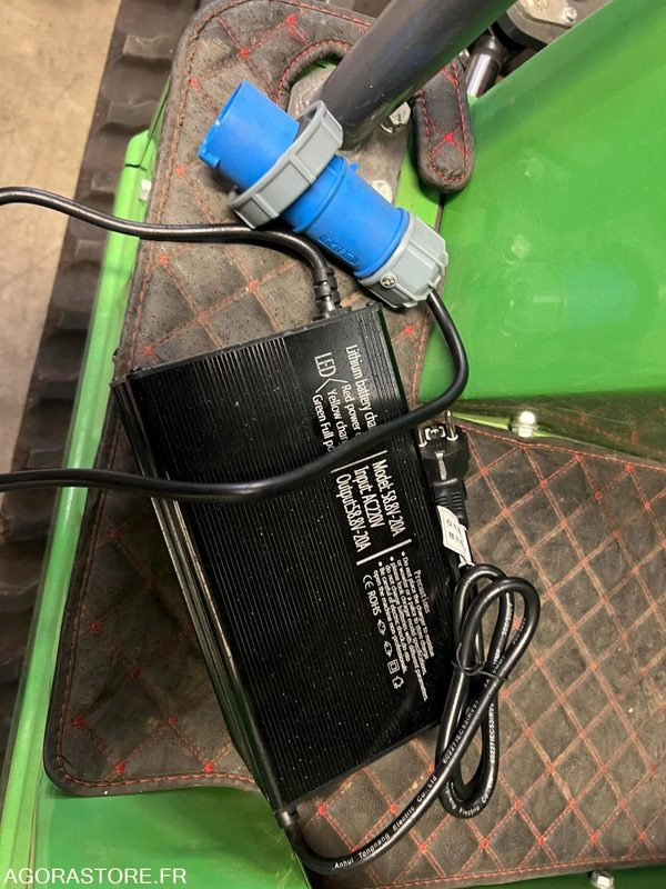 Мини-экскаватор Mini pelle 1.1T sur batterie lthium: фото 7 Мини-экскаватор Mini pelle 1.1T sur batterie lthium: фото 7