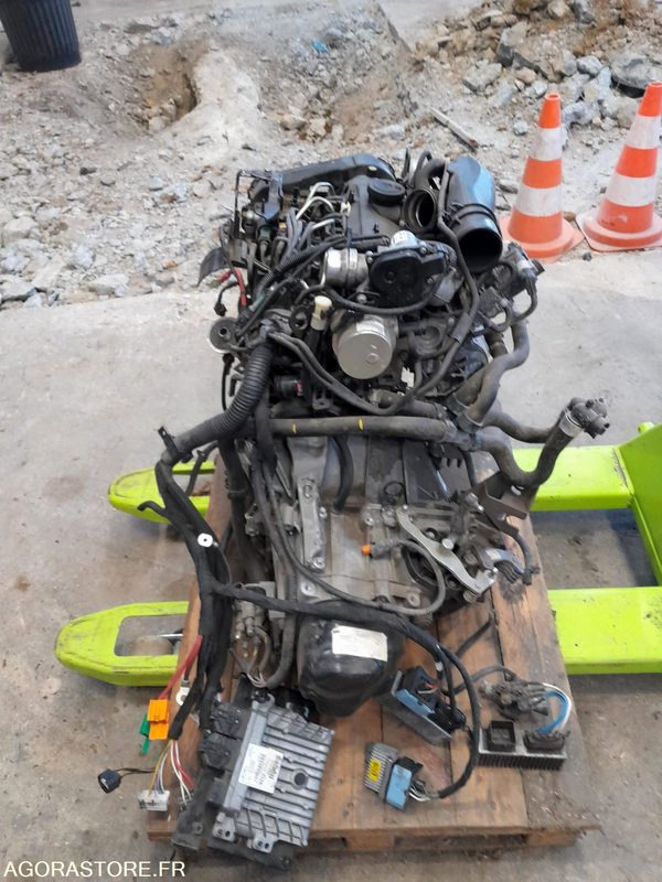 Moteur+boite de vitesse dci K9KE808 - Легковой автомобиль: фото 4 Moteur+boite de vitesse dci K9KE808 - Легковой автомобиль: фото 4