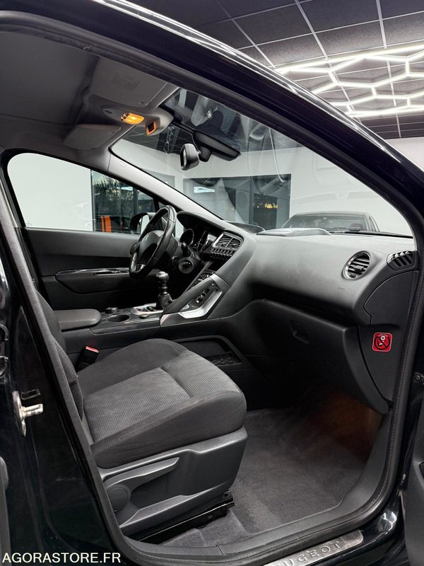 PEUGEOT 3008 1.6L HDI 115CH CROSSWAY - Внедорожник: фото 4 PEUGEOT 3008 1.6L HDI 115CH CROSSWAY - Внедорожник: фото 4