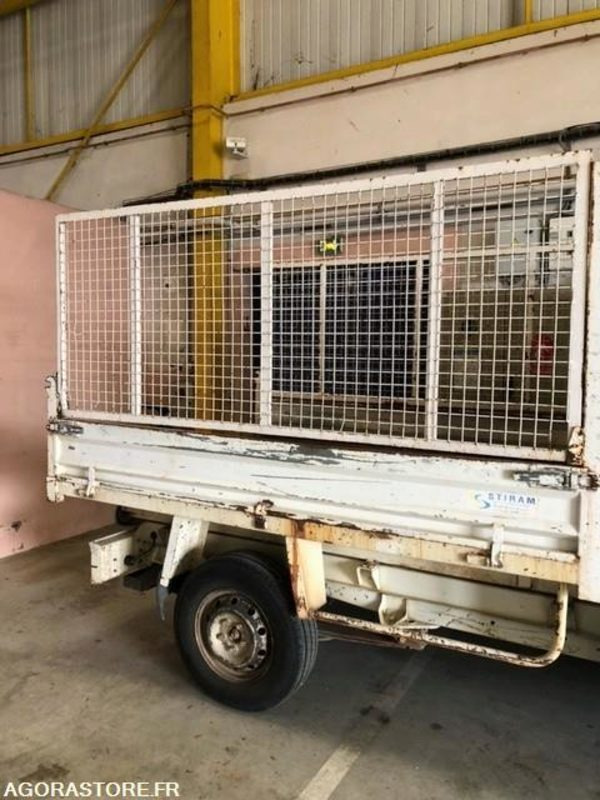 PEUGEOT BOXER - Малотоннажный самосвал: фото 4 PEUGEOT BOXER - Малотоннажный самосвал: фото 4