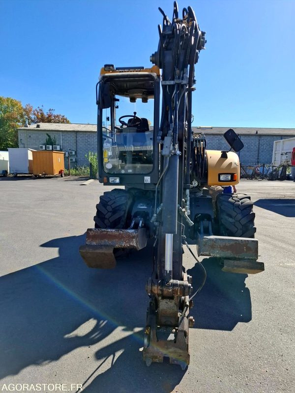 Экскаватор Pelle sur pneus MECALAC 12MTX - N° série  42770 - 2014 - 11400 heures: фото 12