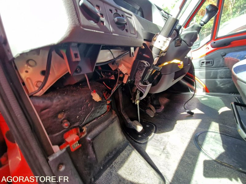 Цельнометаллический фургон Peugeot Boxer- 2000 - 43336 - 3275XC27: фото 7 Цельнометаллический фургон Peugeot Boxer- 2000 - 43336 - 3275XC27: фото 7