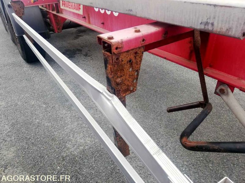 REMORQUE FRUEHAUF porte conteneurs в лизинг REMORQUE FRUEHAUF porte conteneurs: фото 11