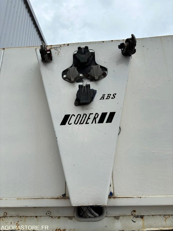 Semi-Remorque Plateau Coder - Прицеп: фото 4 Semi-Remorque Plateau Coder - Прицеп: фото 4