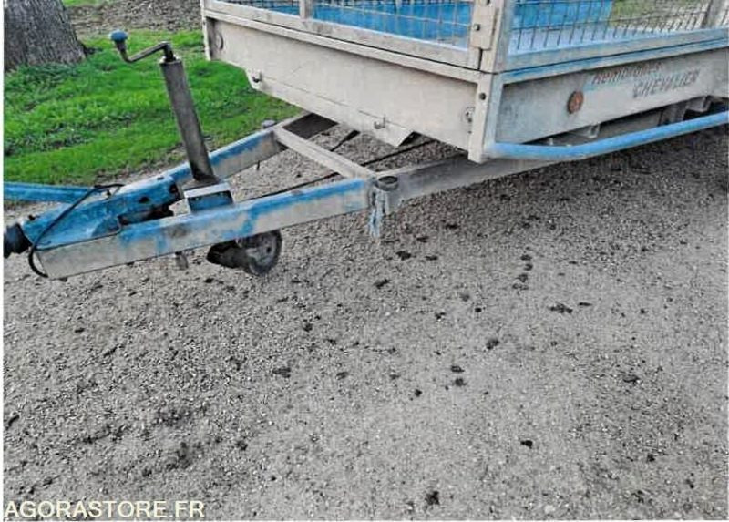REMORQUE FREINEE AVEC CARTE GRISE - Садовое оборудование: фото 3 REMORQUE FREINEE AVEC CARTE GRISE - Садовое оборудование: фото 3