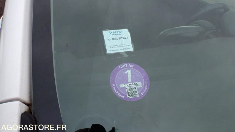 RENAULT CLIO DQ-496-CL - 2015 - 62372km - Легковой автомобиль: фото 3 RENAULT CLIO DQ-496-CL - 2015 - 62372km - Легковой автомобиль: фото 3