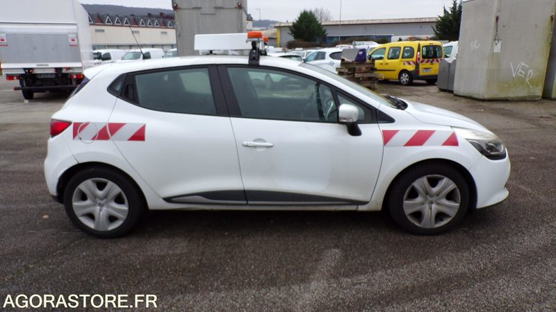 RENAULT CLIO DQ-955-CL - 97137kms - 2015 - Легковой автомобиль: фото 5 RENAULT CLIO DQ-955-CL - 97137kms - 2015 - Легковой автомобиль: фото 5