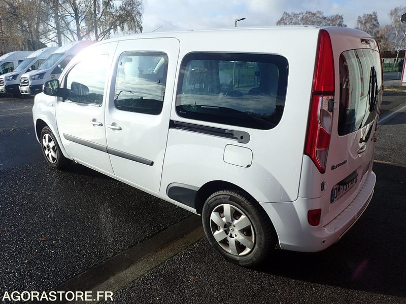 RENAULT KANGOO 7 PLACES 168277kms 2014 - Легковой автомобиль: фото 2 RENAULT KANGOO 7 PLACES 168277kms 2014 - Легковой автомобиль: фото 2