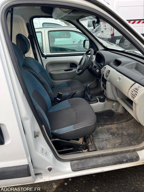 RENAULT KANGOO - Легковой фургон: фото 3 RENAULT KANGOO - Легковой фургон: фото 3