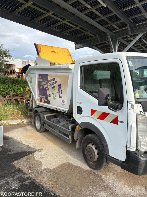 RENAULT MAXITY DIESEL AM 2013 BOM 83275KM CT-350-LL N° VIN: VF6SNFF24D3153920 - Малотоннажный самосвал: фото 4 RENAULT MAXITY DIESEL AM 2013 BOM 83275KM CT-350-LL N° VIN: VF6SNFF24D3153920 - Малотоннажный самосвал: фото 4