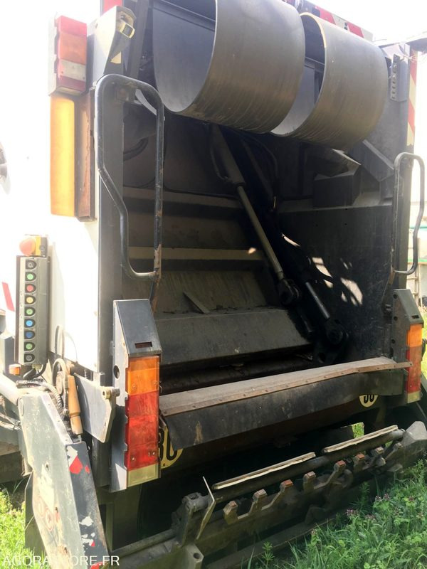 RENAULT PREMIUM 270 DCI - 2002 / 305 609 KM - Мусоровоз: фото 3 RENAULT PREMIUM 270 DCI - 2002 / 305 609 KM - Мусоровоз: фото 3