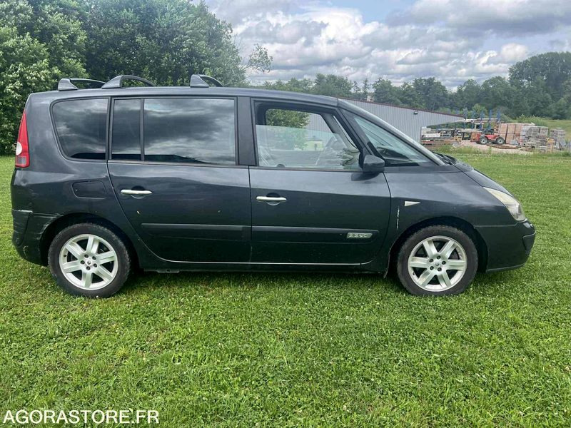 Renault Espace 4 2,2L DCI - Легковой автомобиль: фото 3 Renault Espace 4 2,2L DCI - Легковой автомобиль: фото 3