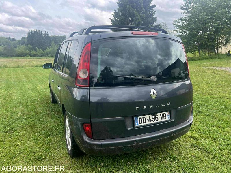 Renault Espace 4 2,2L DCI - Легковой автомобиль: фото 4 Renault Espace 4 2,2L DCI - Легковой автомобиль: фото 4