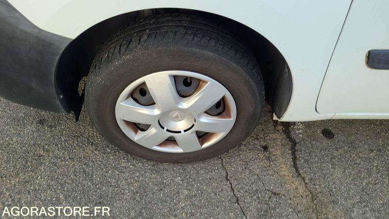 Renault Kangoo - 2011 - 83647kms - BE077EM - Легковой фургон: фото 4 Renault Kangoo - 2011 - 83647kms - BE077EM - Легковой фургон: фото 4